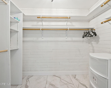 16 Phyllis Place - Photo Thumbnail 22