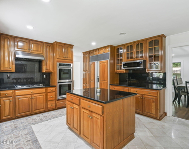 16 Phyllis Place - Photo Thumbnail 11
