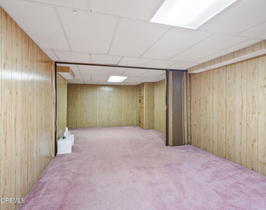 16 Phyllis Place - Photo Thumbnail 32