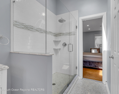 522 W Lincoln Avenue - Photo Thumbnail 13