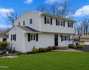522 W Lincoln Avenue - Photo Thumbnail 27