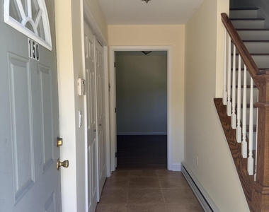 150 Magnolia Lane - Photo Thumbnail 4