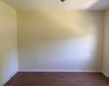 150 Magnolia Lane - Photo Thumbnail 9