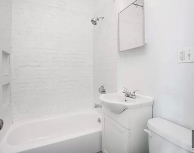 East 11 Street - Photo Thumbnail 3