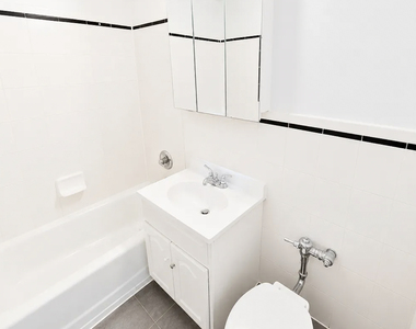 340 East 58th Street - Photo Thumbnail 4