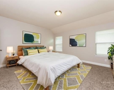 610 Canvas Court - Photo Thumbnail 10