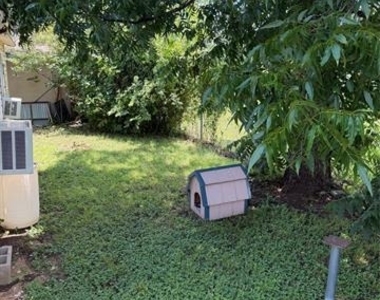 321 Katherine Circle - Photo Thumbnail 4
