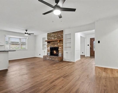 3407 Tipps Drive - Photo Thumbnail 5