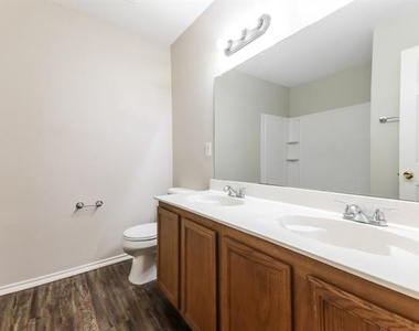 3716 Mariner Street - Photo Thumbnail 15