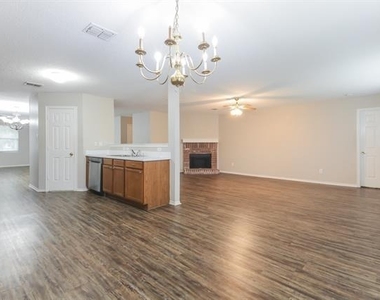 3716 Mariner Street - Photo Thumbnail 7