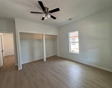 1815 Leath Street - Photo Thumbnail 10