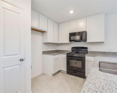 3605 Flicker Lane - Photo Thumbnail 3