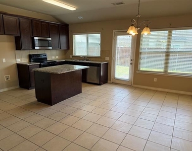 2204 Scott Creek Drive - Photo Thumbnail 10