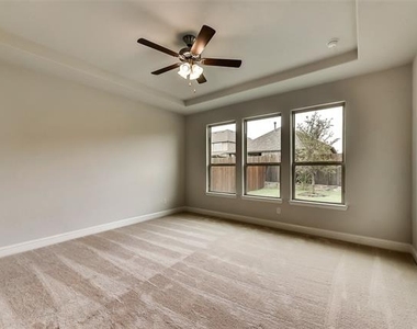 5324 Tuscarora Trail - Photo Thumbnail 8