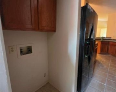 1416 Hackamore Street - Photo Thumbnail 9