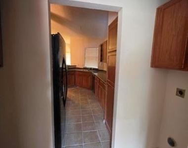 1416 Hackamore Street - Photo Thumbnail 8
