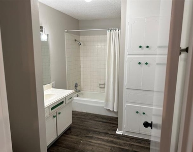 3712 Dexter Avenue - Photo Thumbnail 21