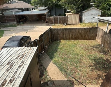 3712 Dexter Avenue - Photo Thumbnail 30