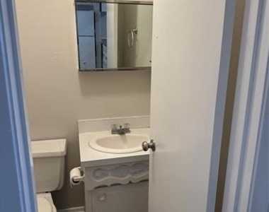 3712 Dexter Avenue - Photo Thumbnail 13