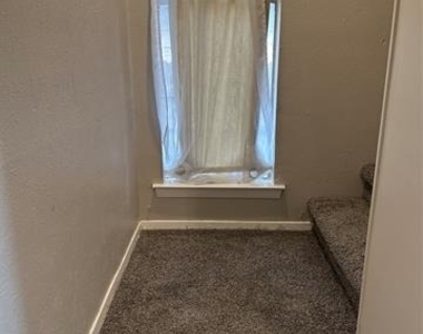 3712 Dexter Avenue - Photo Thumbnail 14