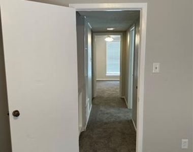 3712 Dexter Avenue - Photo Thumbnail 25