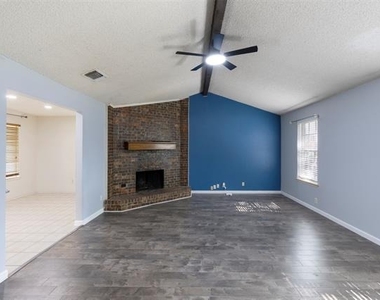 719 Matthews Court - Photo Thumbnail 3