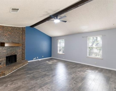 719 Matthews Court - Photo Thumbnail 2