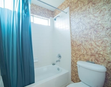 15105 Regal Oak Lane - Photo Thumbnail 34