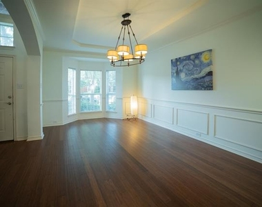 15105 Regal Oak Lane - Photo Thumbnail 3
