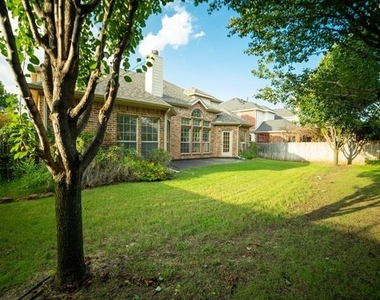 15105 Regal Oak Lane - Photo Thumbnail 15