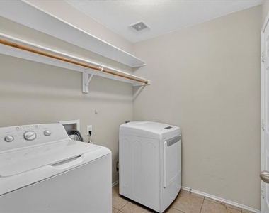 419 Red Sage Lane - Photo Thumbnail 15
