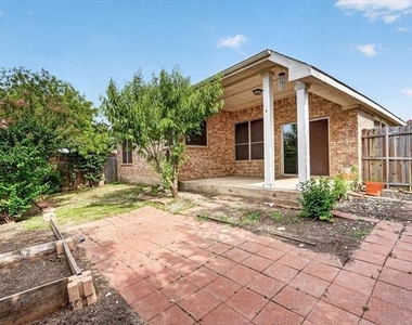 419 Red Sage Lane - Photo Thumbnail 26