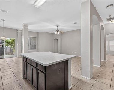 419 Red Sage Lane - Photo Thumbnail 7