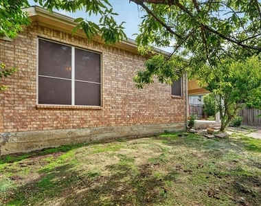 419 Red Sage Lane - Photo Thumbnail 28