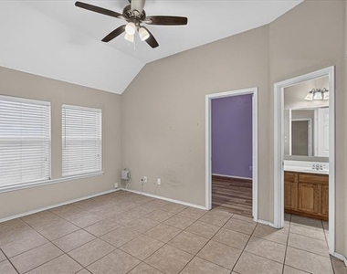 419 Red Sage Lane - Photo Thumbnail 13