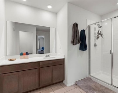 1304 Lowhill Drive - Photo Thumbnail 6