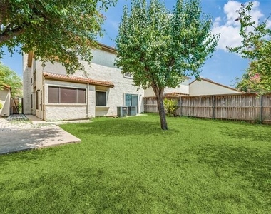 607 Mission Circle - Photo Thumbnail 10