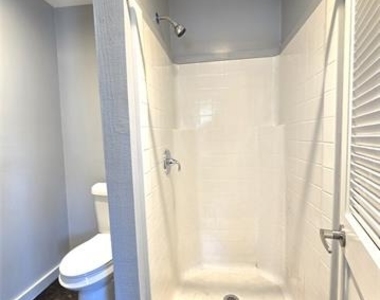 2903 Jerome Street - Photo Thumbnail 3