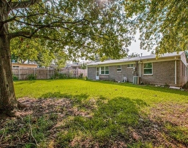 3113 Caribbean Drive - Photo Thumbnail 18