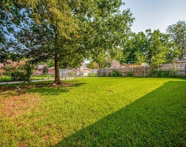 3113 Caribbean Drive - Photo Thumbnail 23