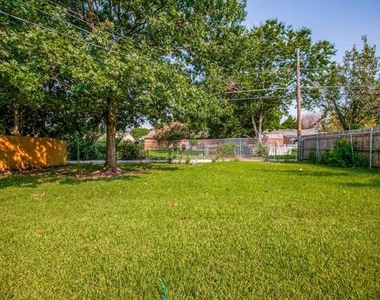 3113 Caribbean Drive - Photo Thumbnail 22