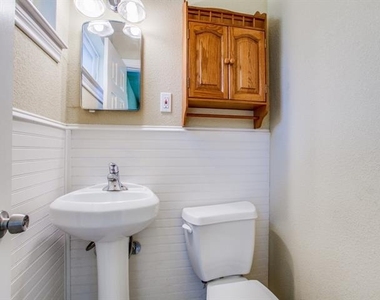 3113 Caribbean Drive - Photo Thumbnail 14