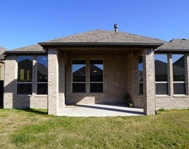 1833 Purtis Creek Drive - Photo Thumbnail 18