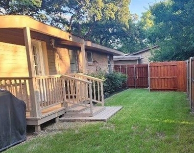 1218 N Center Street - Photo Thumbnail 11