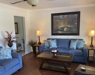 1218 N Center Street - Photo Thumbnail 2