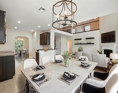 2404 Sabine Circle - Photo Thumbnail 2