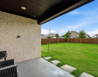 2188 Cloverfern Way - Photo Thumbnail 27