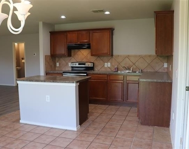 2304 Heads And Tails Lane - Photo Thumbnail 10