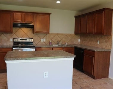 2304 Heads And Tails Lane - Photo Thumbnail 8