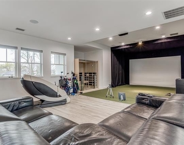 5618 Goodwin Avenue - Photo Thumbnail 14